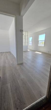 1BR/1BA Apartment · Richmond photo 2