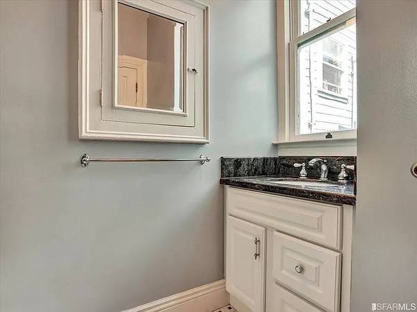 1BR/1BA Apartment · San Francisco photo 5