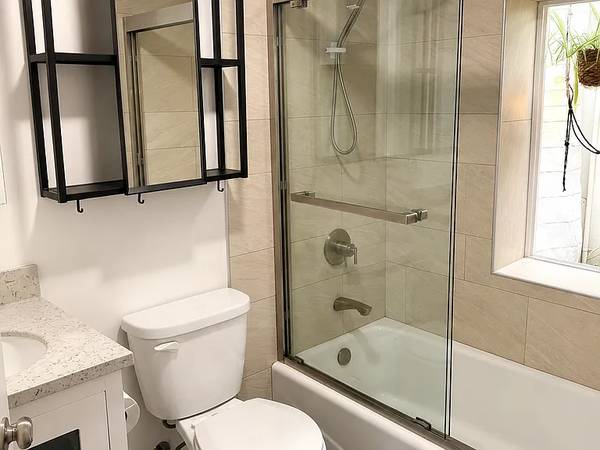 1BR/1BA Apartment · San Francisco photo 5