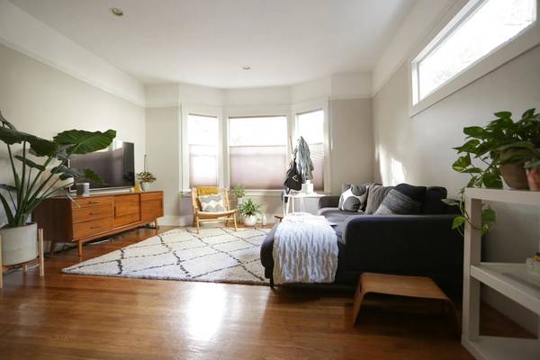 2BR/1BA Loft on 25th St · San Francisco photo 5