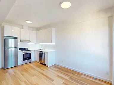 1BR/1BA Apartment · San Francisco photo 2