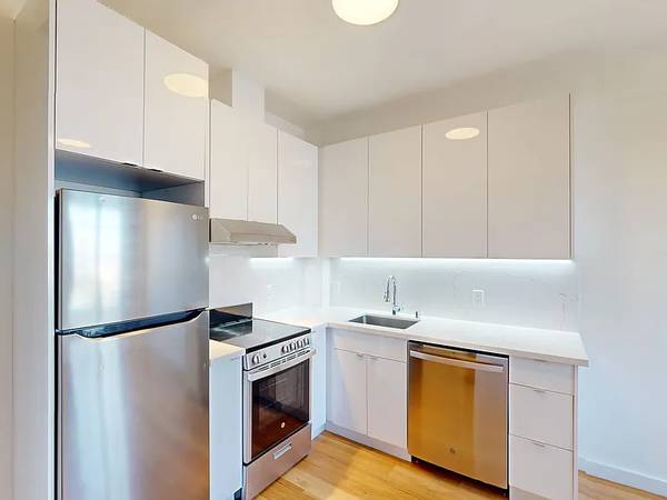 1BR/1BA Apartment · San Francisco photo 3