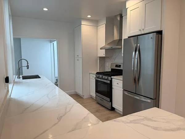 3BR/2BA Apartment · San Francisco photo 4