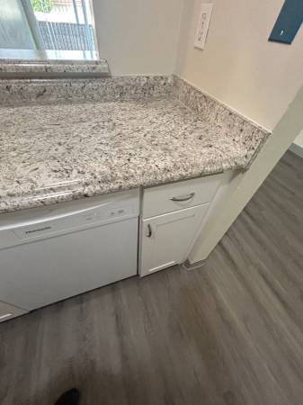 1BR/1BA Apartment on Church Ln Near El Portal Dr. · San Pablo photo 2