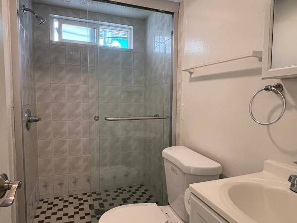 0BR/1BA In Law Adu · San Leandro photo 5