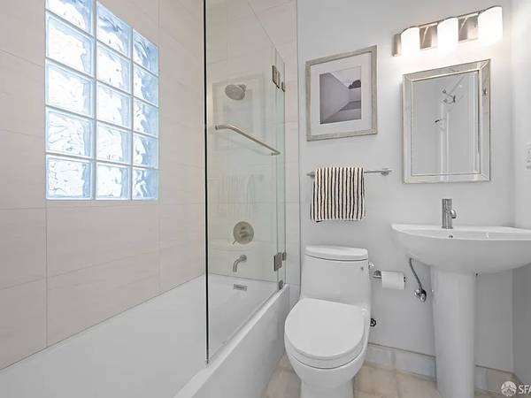 1BR/1BA Condo on Filbert St Apt 3 · San Francisco photo 5