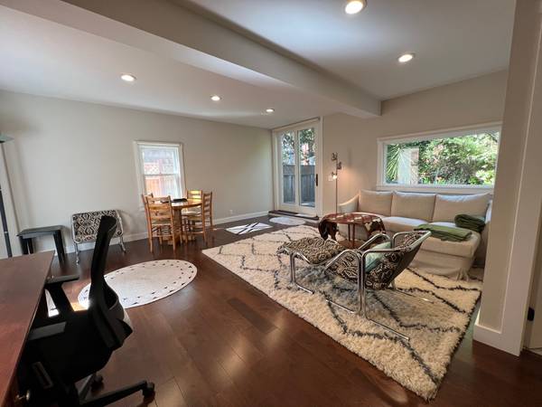 1BR/1BA Apartment · Berkeley photo 2