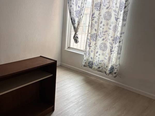2BR/1BA Apartment on Taraval St · San Francisco photo 5