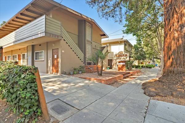 Apartments on Mills Street · Menlo Park photo 5
