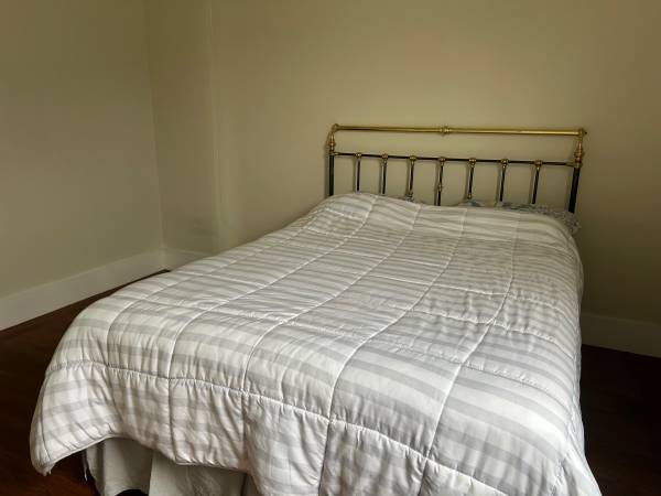 3BR/1BA Apartment · Daly City photo 5