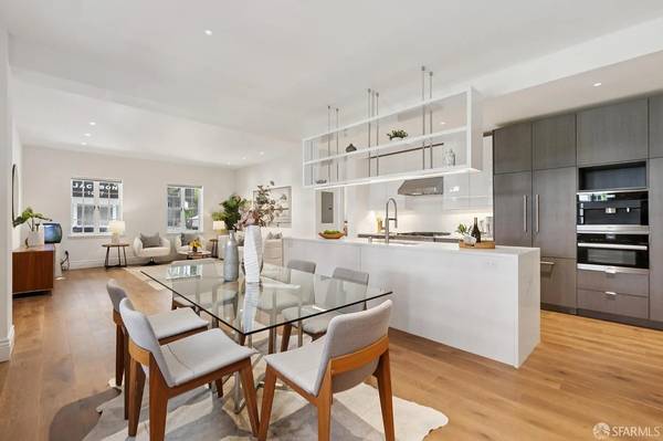 2BR/2BA Condo on Jackson Street - I · San Francisco photo 5