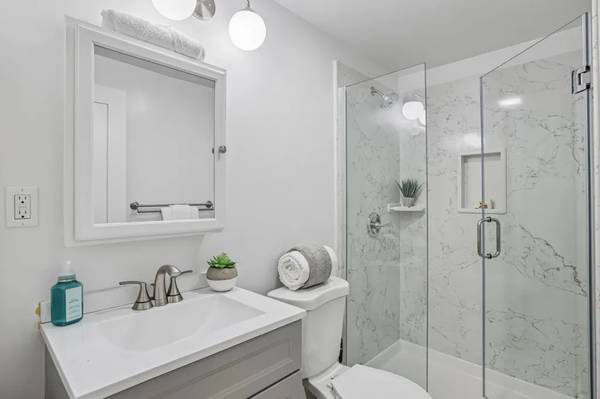 2BR/1BA Apartment · Brooklyn photo 3