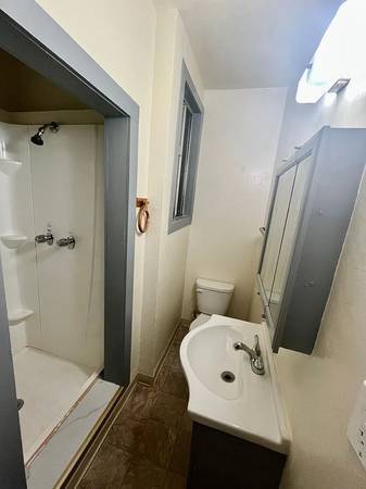 1BR/1BA Apartment · Los Angeles photo 3