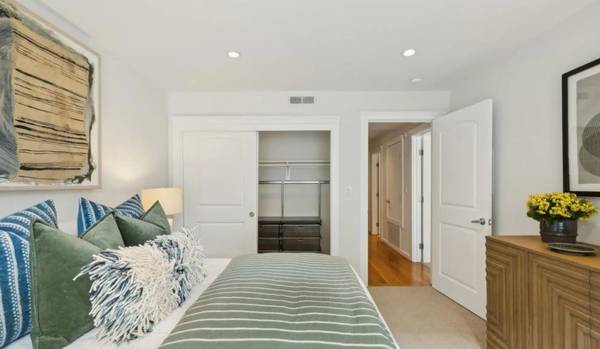 60 Bessie St San Francisco, CA 94110 photo 3