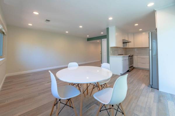 1BR/1BA Condo · Palo Alto photo 2