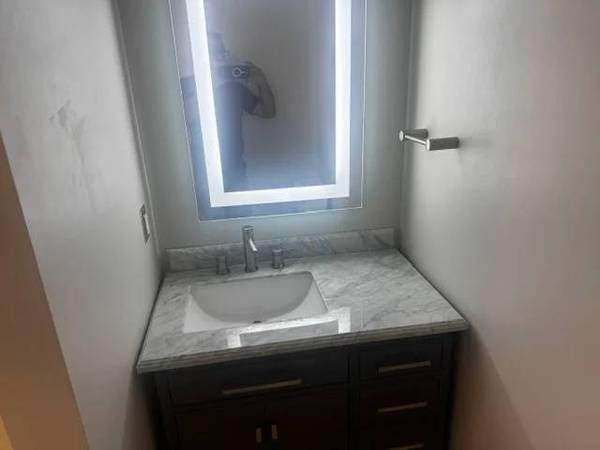 1BR/1BA Apartment · San Francisco photo 5