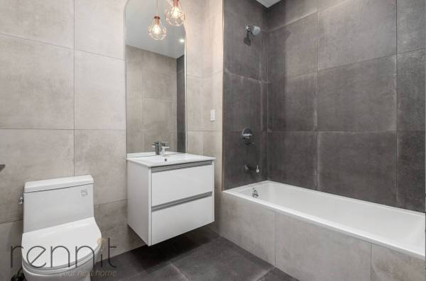 1BR/1BA Apartment · San Francisco photo 4