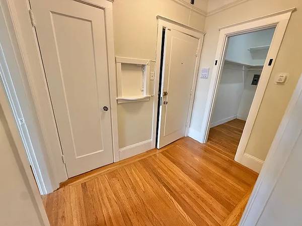 1BR/1BA Apartment · San Francisco photo 4
