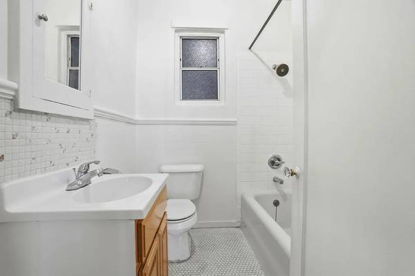 1BR/1BA Apartment · Santa Monica photo 5