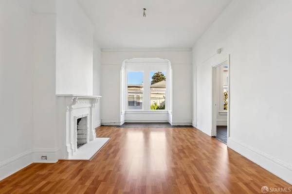 2BR/1BA Apartment · New York photo 3