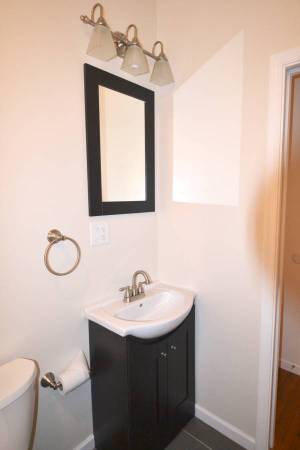 1BR/1BA Apartment · Fairfax photo 3