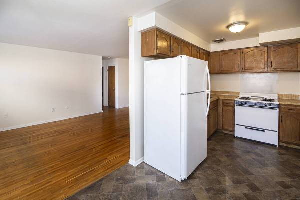 1BR/1BA Apartment · El Verano photo 4