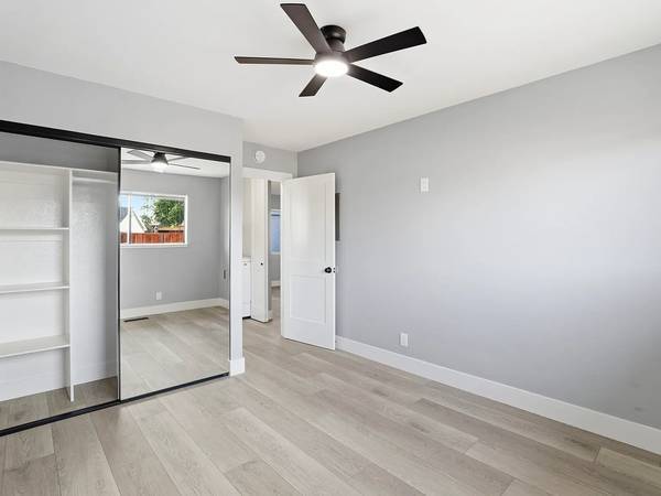 1BR/1BA Apartment · Berkeley photo 4