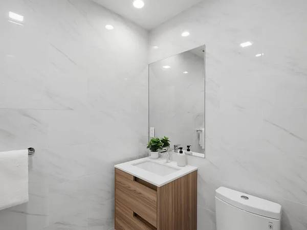 1BR/1BA Apartment · San Francisco photo 5