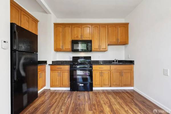2BR/1BA Apartment · Cupertino photo 2