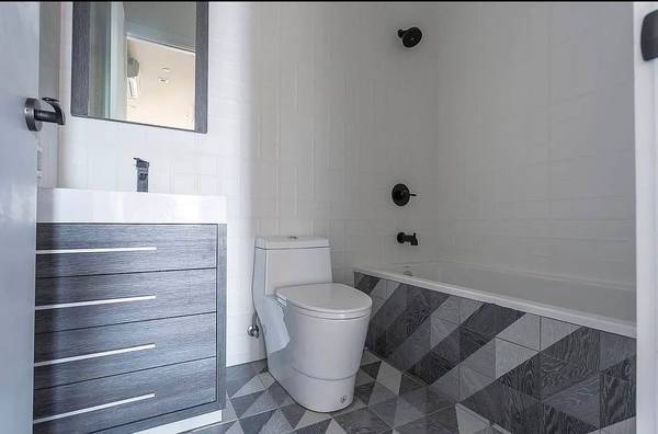 1BR/1BA Apartment · San Francisco photo 4
