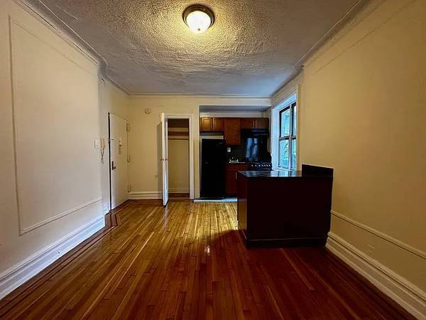 1BR/1BA Apartment · San Francisco photo 2