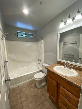 1BR/1BA Apartment · Los Gatos photo 3