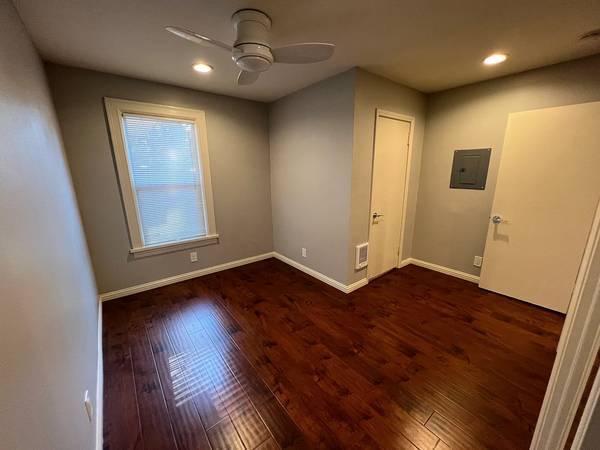1BR/1BA Apartment · Campbell photo 3