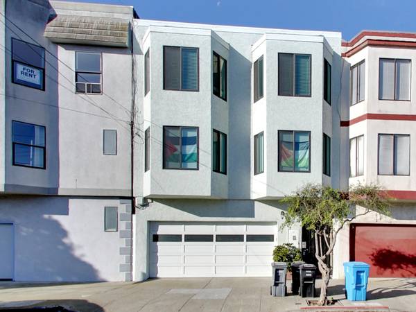 3BR/3BA Apartment on A 41st Avenue · San Francisco photo 2