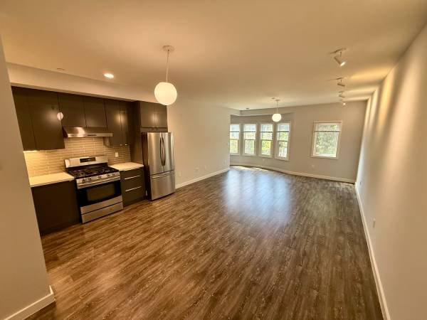 2BR/1BA Apartment on 24th Street · San Francisco photo 5