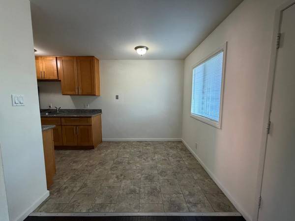 1BR/1BA Apartment · Concord photo 4