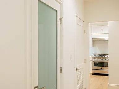 1BR/1BA Apartment · San Francisco photo 5