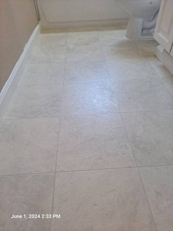 2BR/1BA Apartment · Oakland photo 4