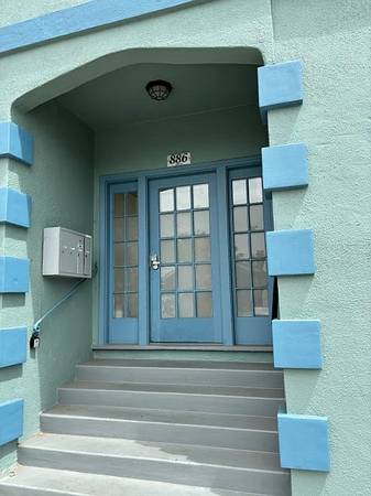 Apartments on 7th Street · Oakland photo 4