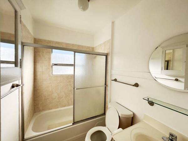 1BR/1BA Apartment · El Cerrito photo 5
