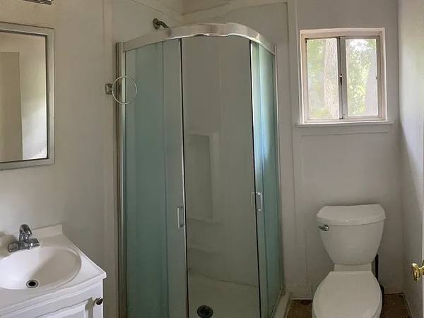 1BR/1BA Single Family House on Aldercroft Hts · Redwood Estates photo 3