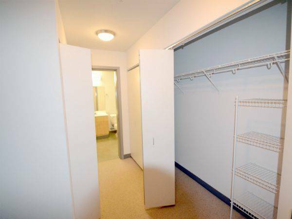 1BR/1BA Apartment · San Francisco photo 4