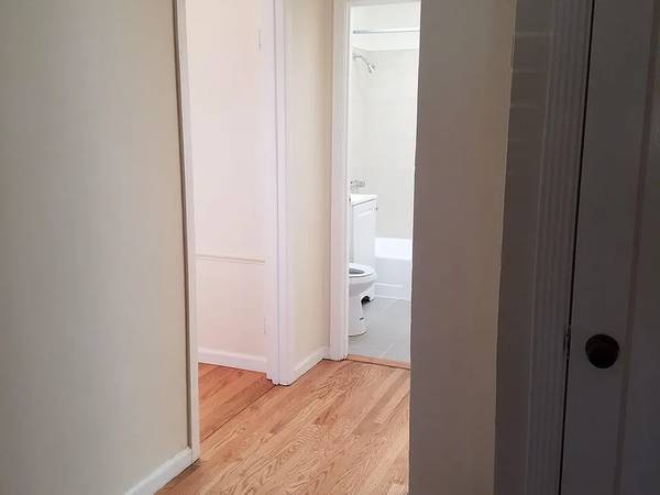 2BR/2BA Apartment · San Francisco photo 5