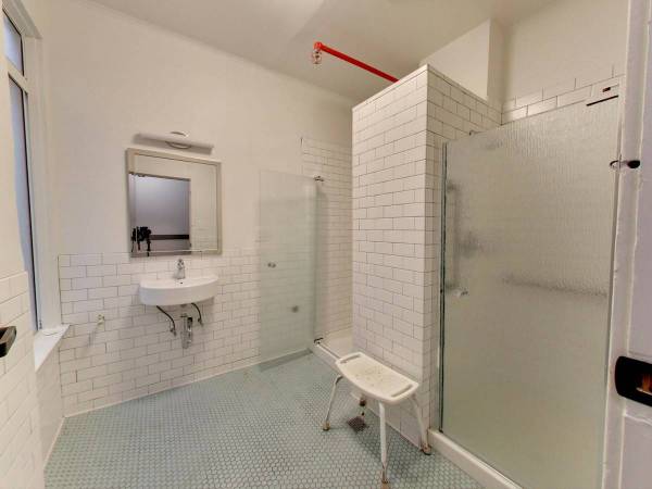 1BR/1BA Apartment · San Francisco photo 4