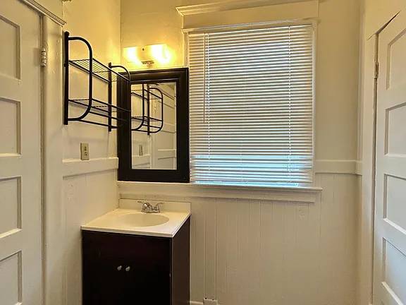 1BR/1BA Apartment · South San Francisco photo 5