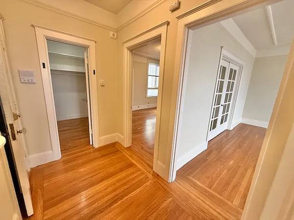 1BR/1BA Apartment · San Francisco photo 5