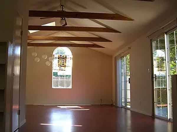 1BR/1BA Apartment · Menlo Park photo 2