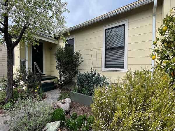 1BR/1BA Single Family House on Kains Ave · Albany photo 2