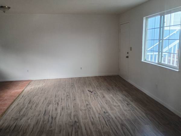 2BR/1BA Apartment · Watsonville photo 5