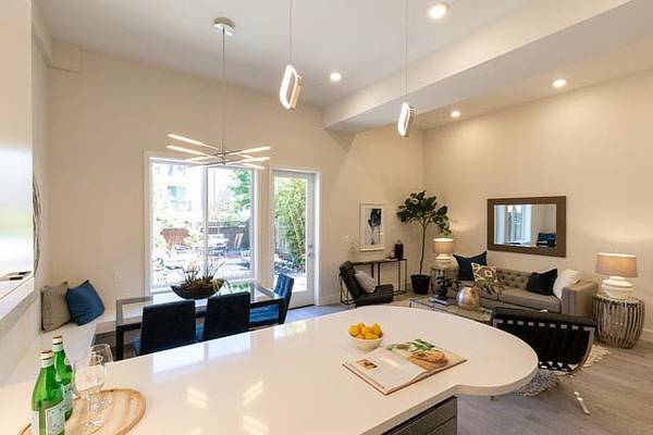 4BR/3BA Apartment · San Francisco photo 4